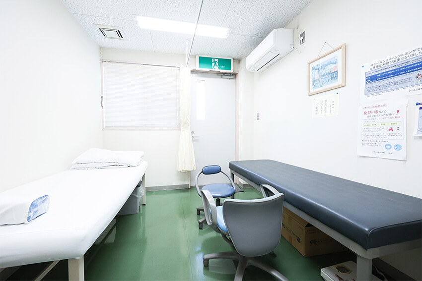 発熱外来診察室